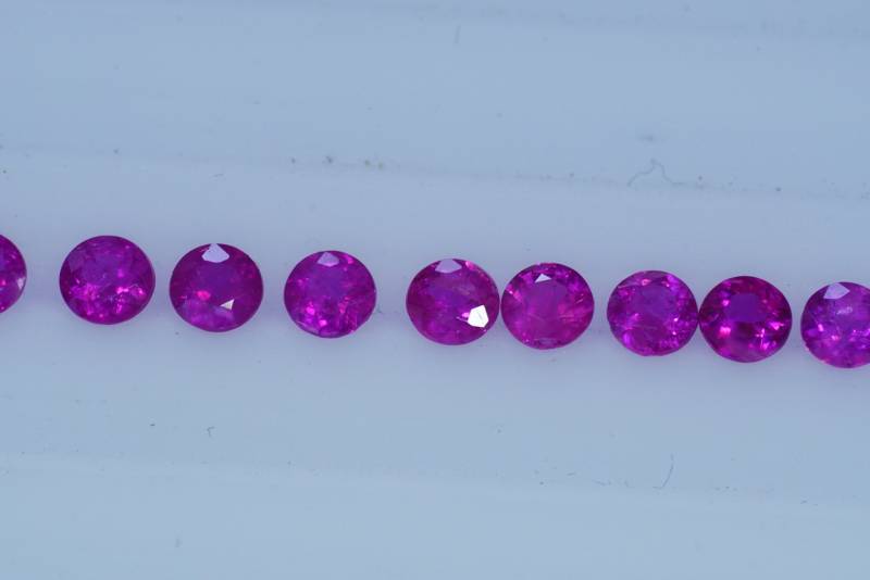 Stage ou formation pour reconversion pour adulte taille de pierre précieuses